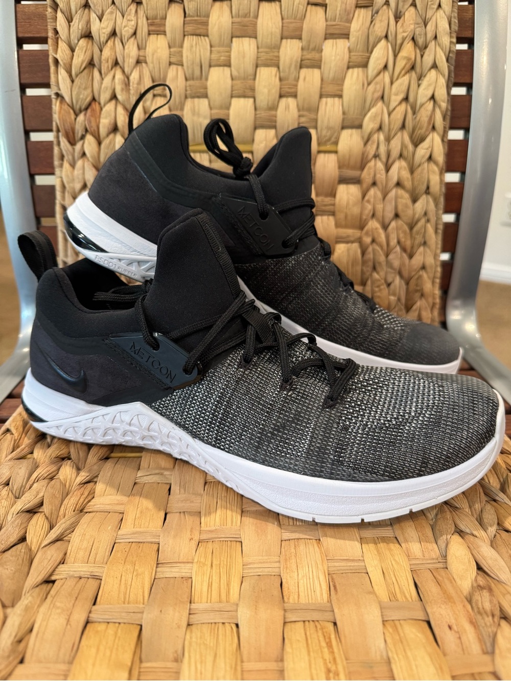 NIKE NWOT Womens size 13 Metcon Flyknit 3 Black, Matte Silver, White. FIT SMALL